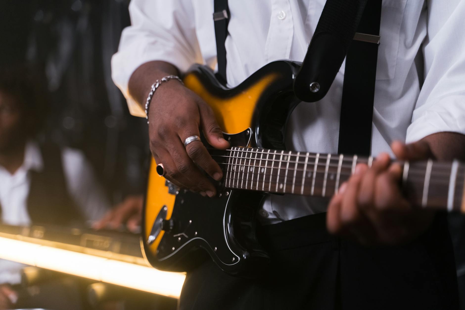 Half Diminished CAGED Chords for Guitar: Master m7♭5 Harmony Across the Fretboard